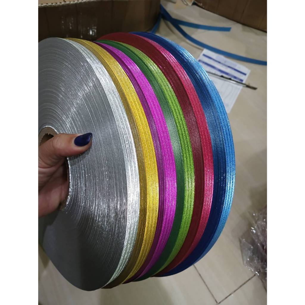 กากเพชรลายเส้น 12มิล300หลา สีสวย เนื้อหนา