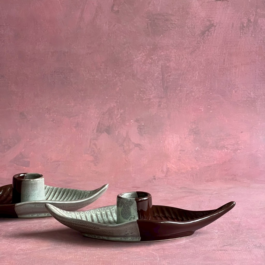 เชิงเทียน เชิงเทียนเซรามิค ที่ใส่เทียน Candle Holder รูปใบไม้ - AT1CERAMIC