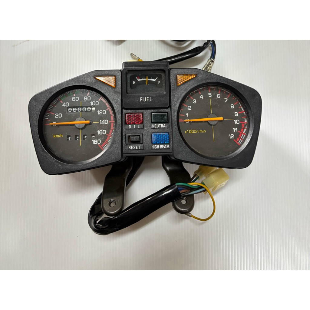 เรือนไมล์ RXZ  สินค้าตามรูป ชุดละ