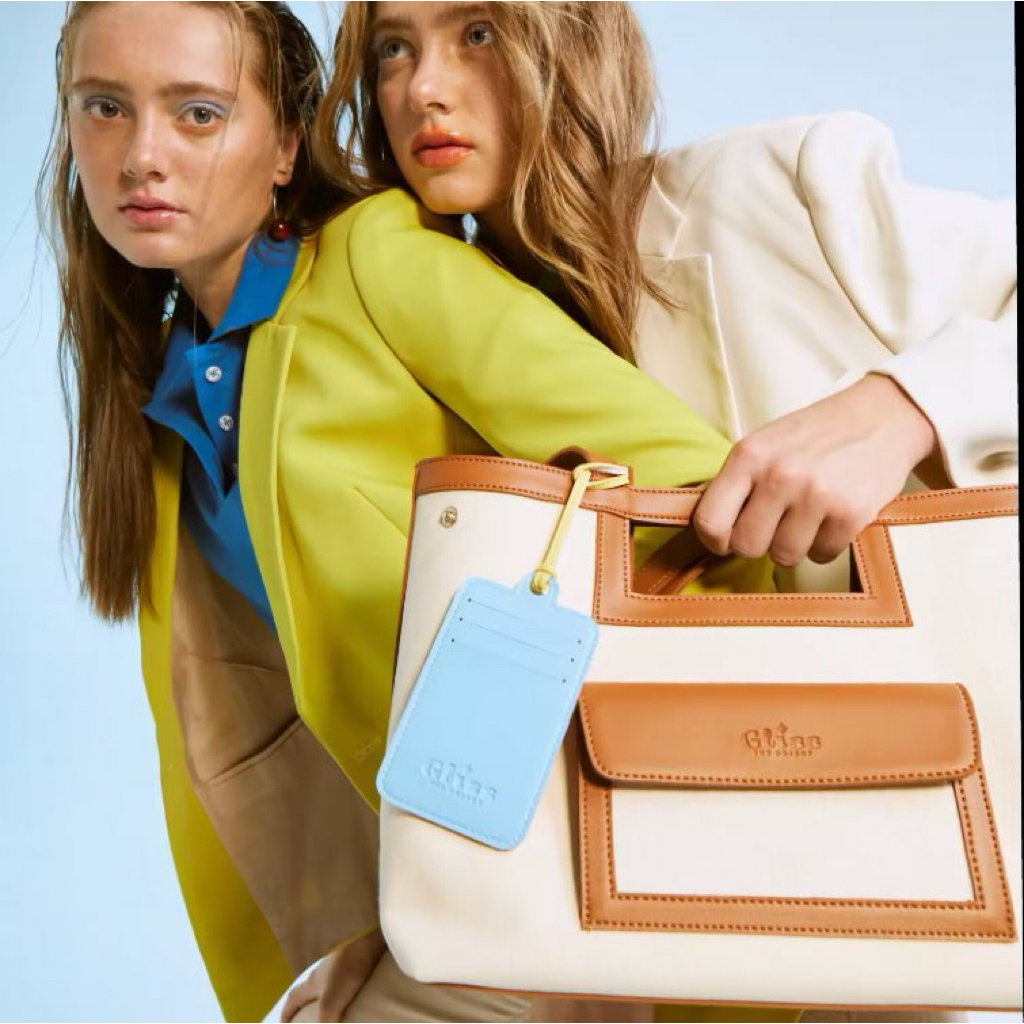 Used Gargan - สี Pecan ; Gliss the object