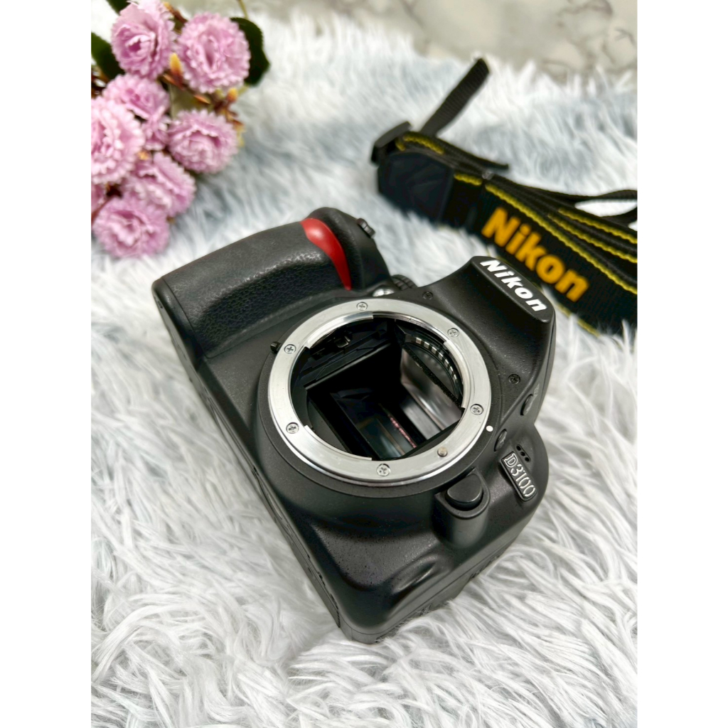 กล้อง Nikon D3100 บอดี้