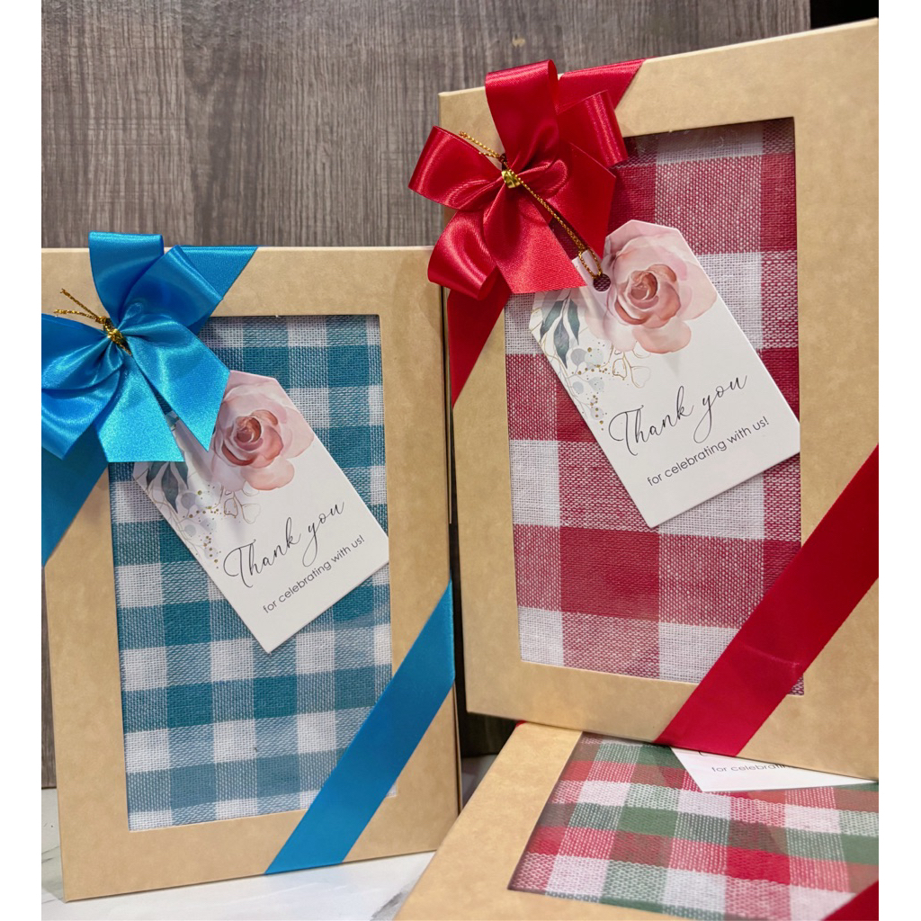 ผ้าขาวม้า ใส่กล่อง ของรับไหว้ ของชำร่วย ของขวัญ งานแต่งงาน งานบวช งานเกษียณ งานปีใหม่