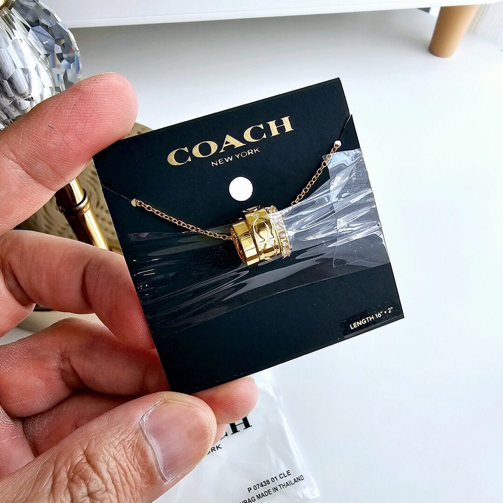 (สด-ผ่อน)สร้อยคอ C✩achของเเท้100% C9446 Signature Enamel Necklace