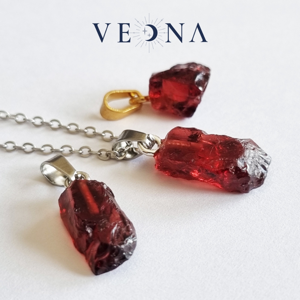 จี้หิน Red Garnet หินแท้ | สร้อยคอสีแดงแห่งความรักและชัยชนะ | เลือกชิ้นได้ (แถมสร้อยฟรี)