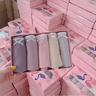 Flamingoก่อลง5ตัว ลูกไม้กางเกงชั้นในสตรีไม่มีรอยต่อไม่มีรอยต่อผ้าฝ้ายแท้ Graphene Crotch กางเกงผู้หญิงชนิดบรรจุกล่อง