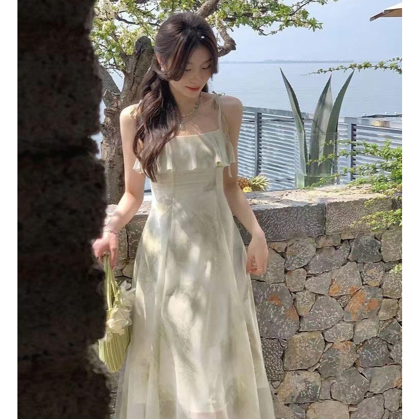 ชุดเดรสสายเดี่ยว สีเขียว ระบาย ยาว ผ้าใส่สบาย ไม่อึดอัด