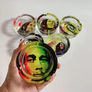 ที่เขี่ยบุหรี่ ที่ทิ้งก้นบุหรี่ แก้วใส ทรงกลม อย่างหนาที่เขี่ยบุหรี่แก้วกลม BOB MARLEY ลวดลาย 66mm