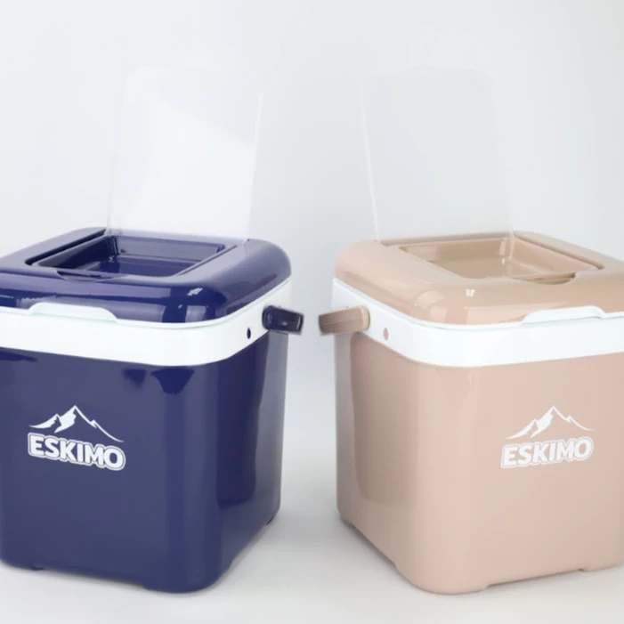 แถมแก้วน้ำ 12L ESKIMO กระติกเหลี่ยม กระติกแคมป์ปิ้ง เก็บเย็นนาน 36 ชั่วโมง สำหรับ แคมป์ปิ้ง กระติกเก็บความเย็น KC1180SQ thumbnail 4