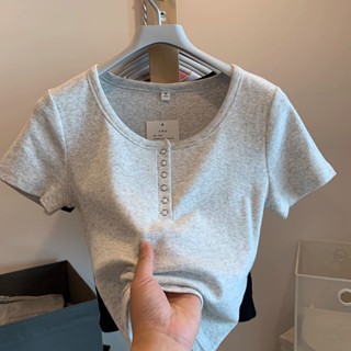 Y6Y - สไตล์เกาหลี เสื้อยืดเสื้อครอปท็อปทรงเข้ารูปผู้หญิง แฟช…