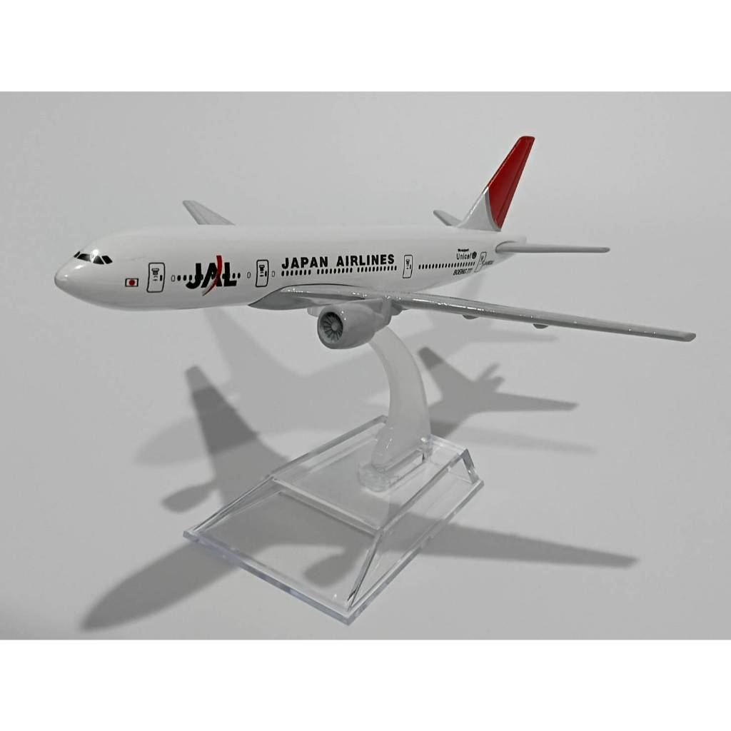 โมเดลเครื่องบิน Japan Airline Boeing-777 Plane Model Aircraft Aeroplane Scale 1:400  NEW IN Package.