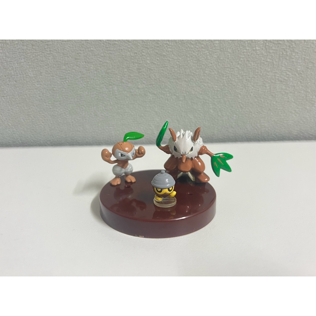 POKEMON  SHIFTRY NUZLEAF SEEDOT Zukan 1/40