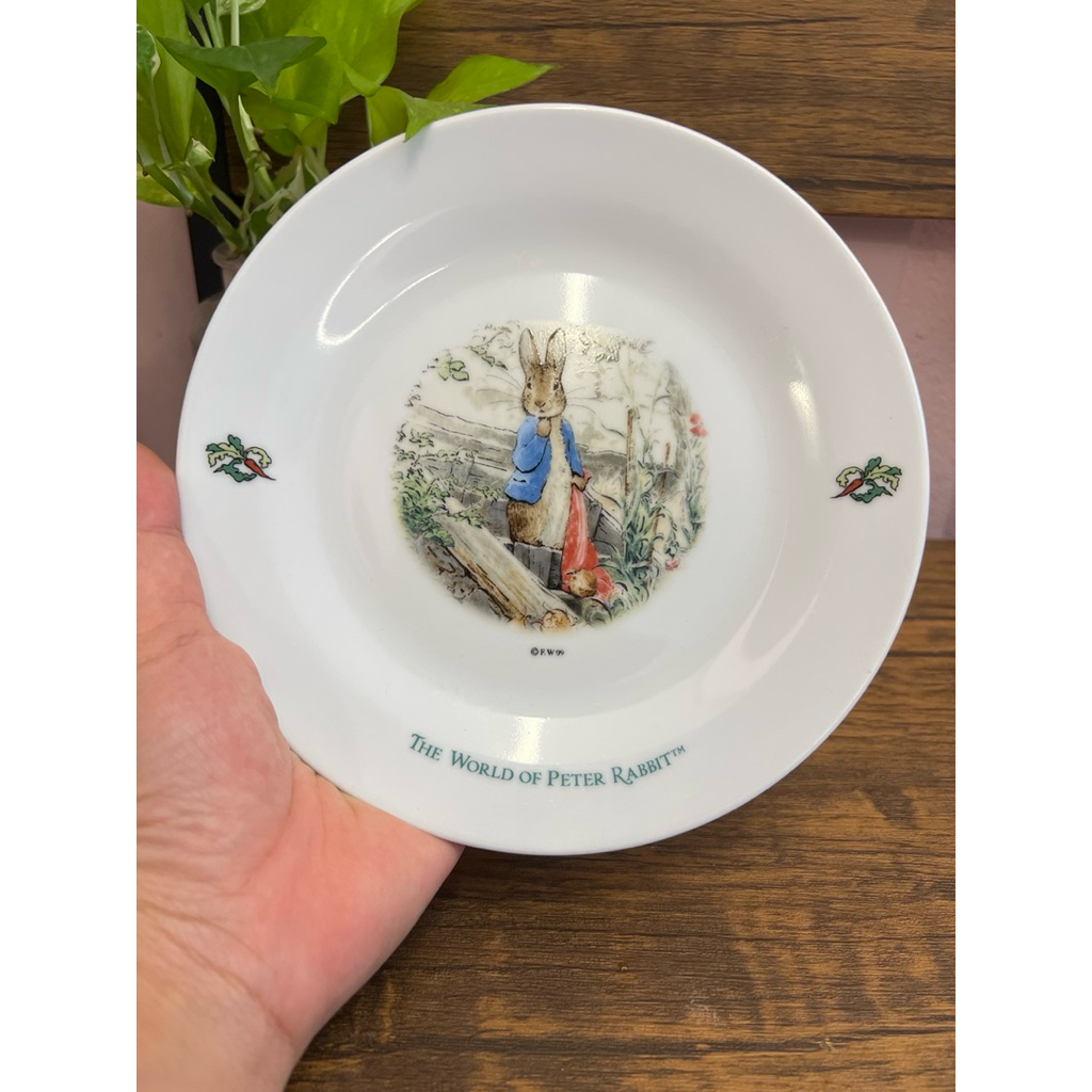 จาน Peter Rabbit x KFC ขนาด 7“ (RB0701-1)