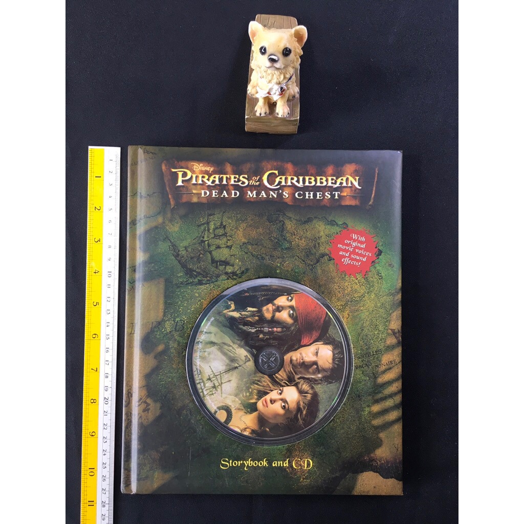 Disney Pirates of the Caribbean Dead Man’s Chest หนังสือภาษาอังกฤษปกแข็งนวม (Pre-owned)