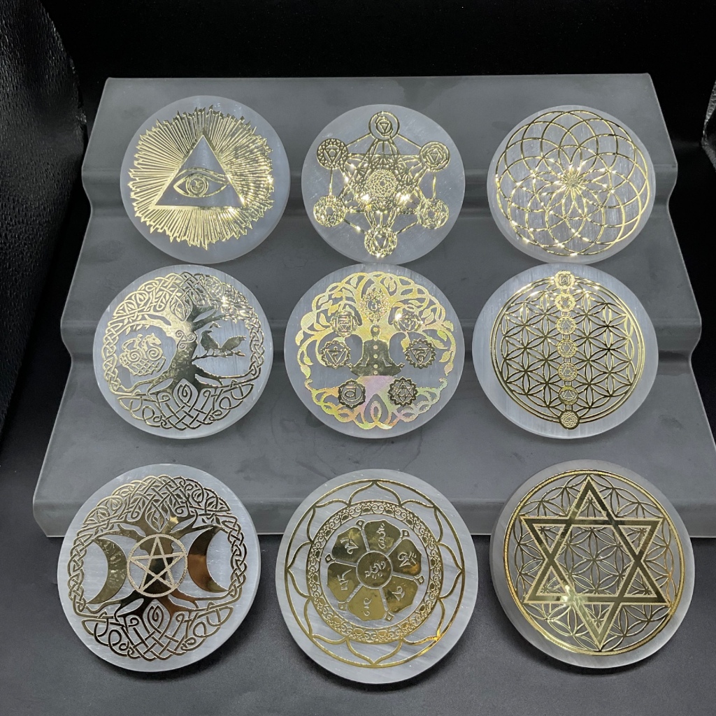 Selenite Chakra plate, แผ่นชาร์จพลังเซเลไนต์ลายจักระทอง สำหรับคริสตัล การชำระพลังงาน ทำสมาธิ และเรกิ