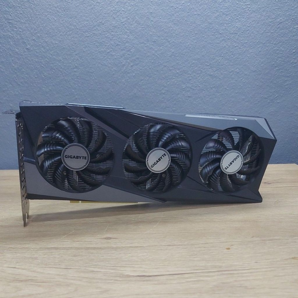 Gigabyte RTX 3050 8GB มือสองสภาพสวย