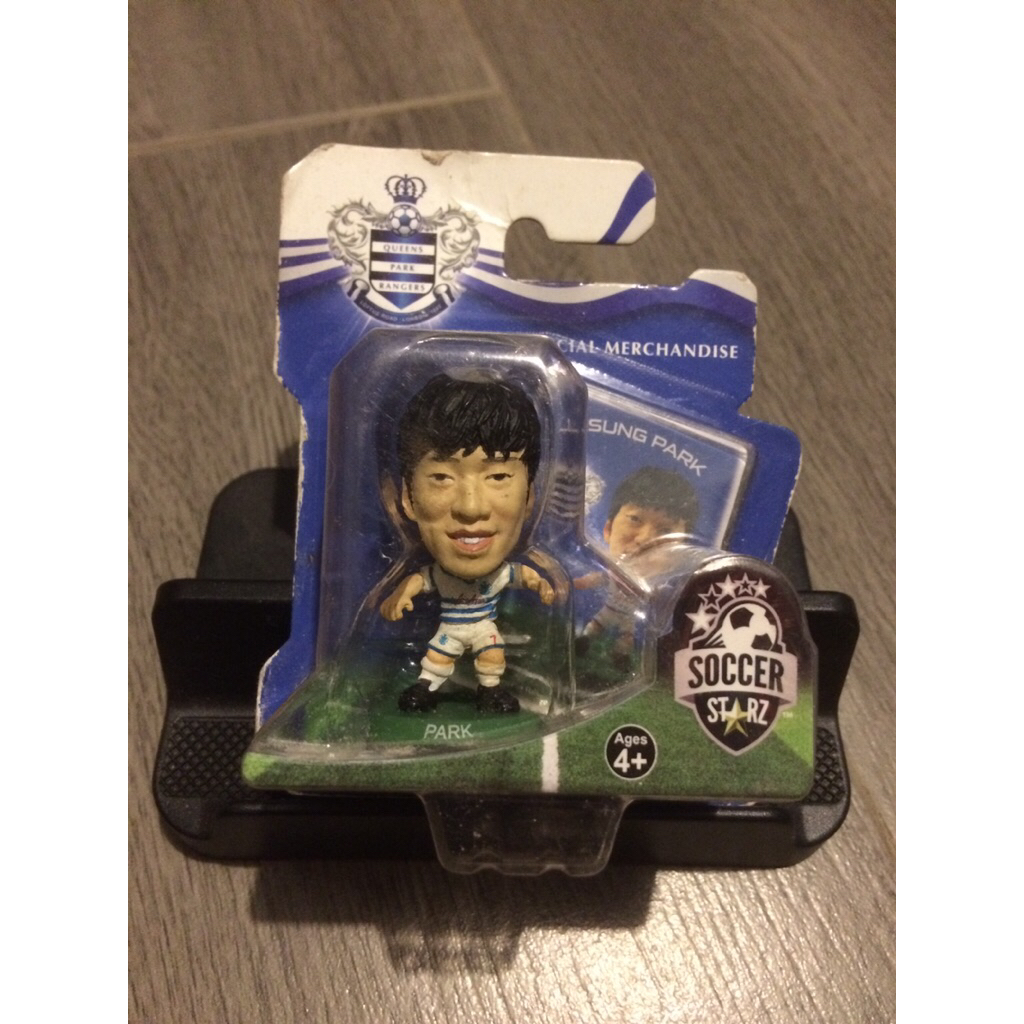 โมเดลนักฟุตบอลแท้ Soccer Starz [QPR/Park]