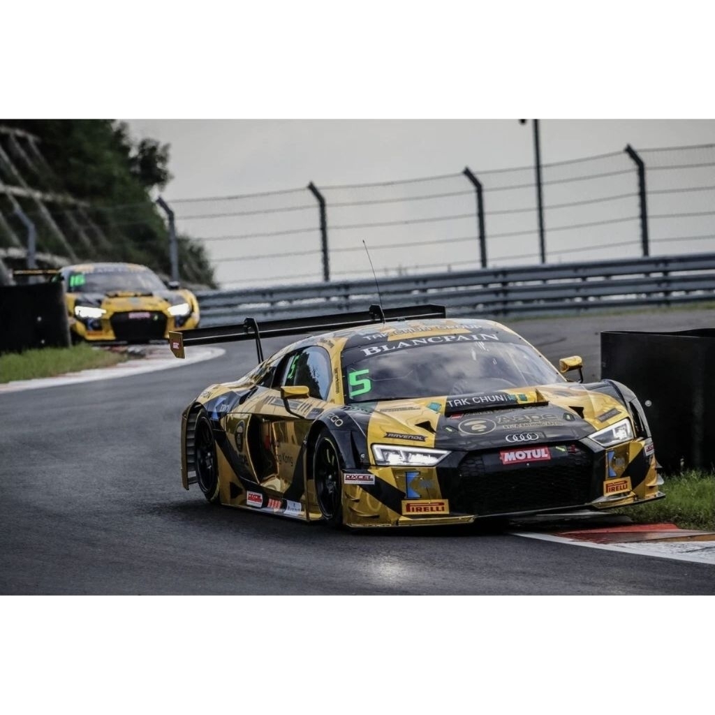 (1:64)Tarmac Audi R8 LMS AAPE 2017