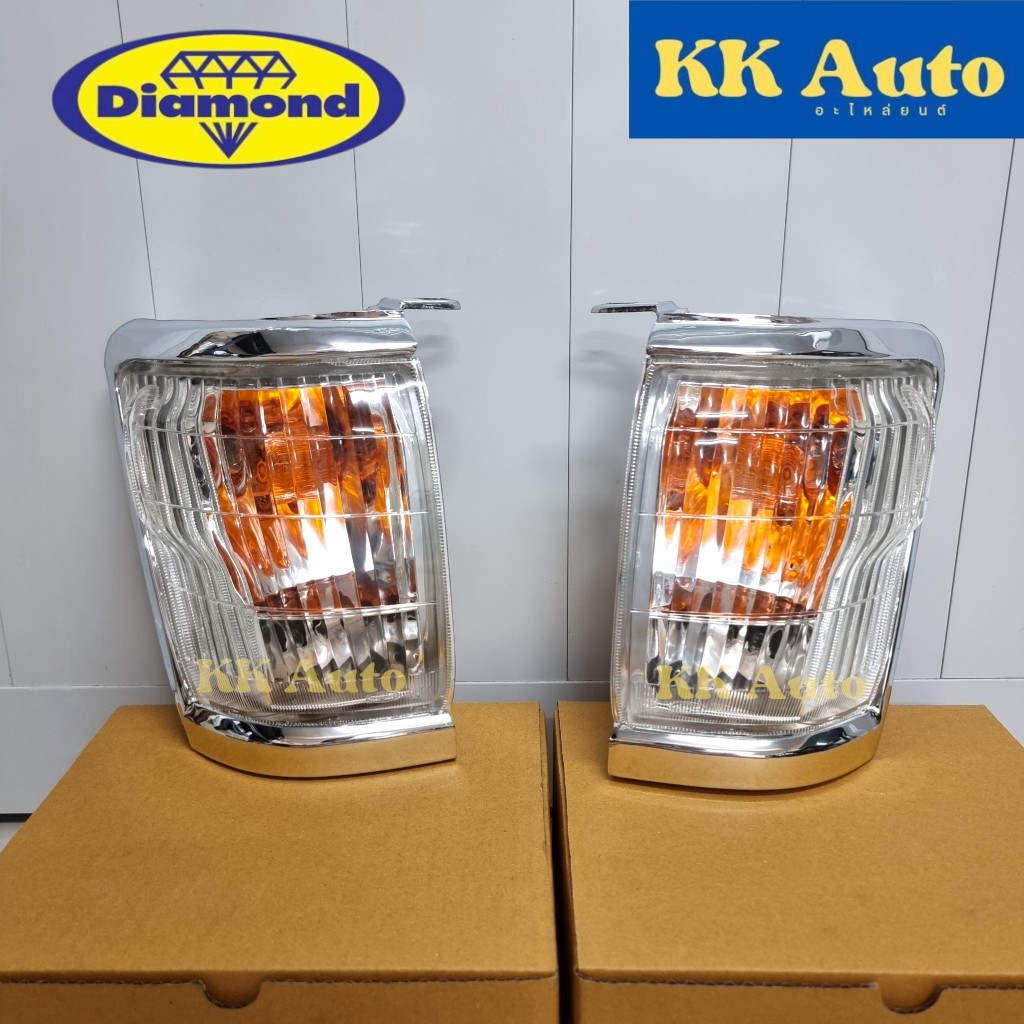 ไฟเลี้ยวมุม เสื้อไฟมุม โตโยต้า ไทเกอร์ TOYOTA HILUX TIGER ปี 1999 - 2001 ฝาใส ครอบโครเมี่ยม