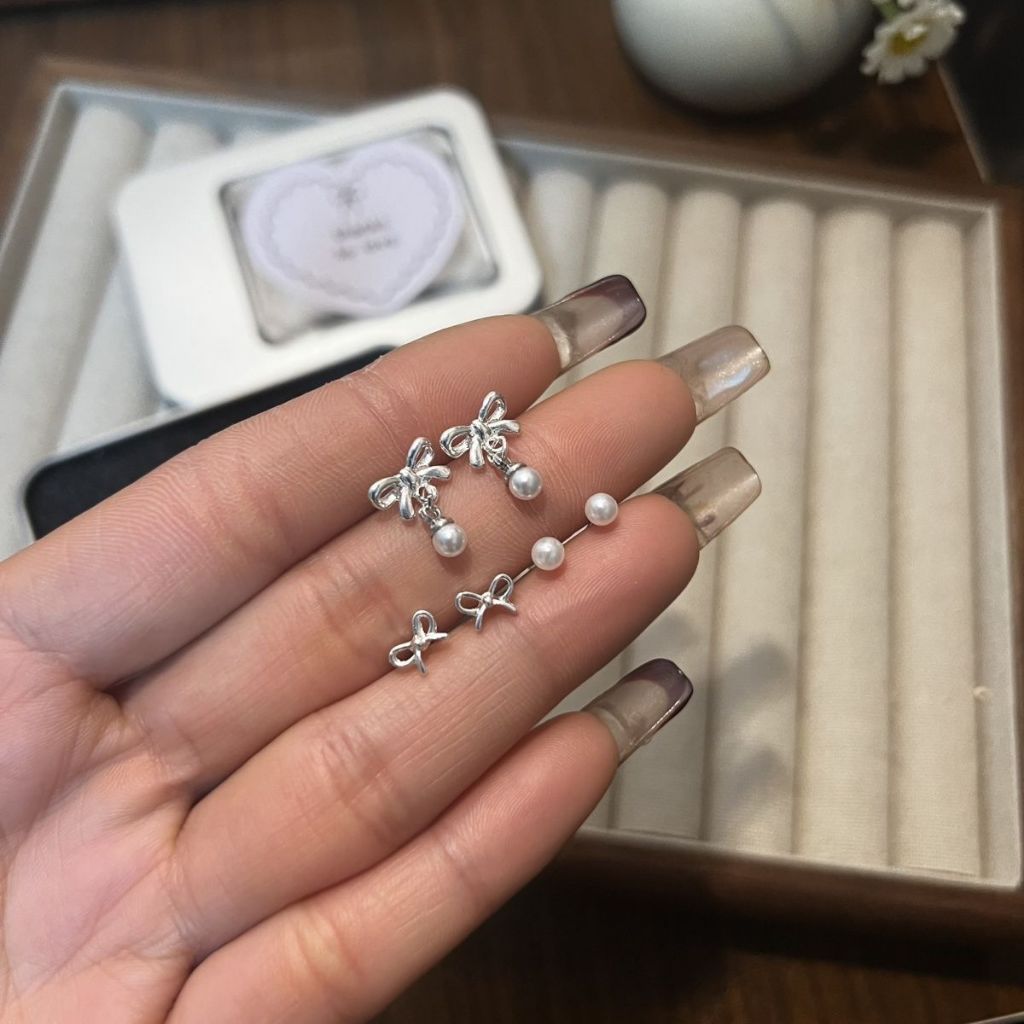 COD-ส่งเร็วจากไทย🎀S925ชุดต่างหูสตั๊ด ประดับโบว์มุก เรียบง่ายแฟชั่นสำหรับผู้หญิง ป้องกันหู-Tender - รูปที่ 3