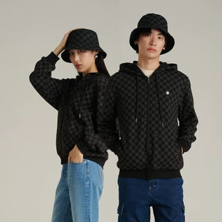 Mc JEANS (แม็คยีนส์) เสื้อกันหนาว Unisex เสื้อกันหนาวมีฮู้ด ทรงเรกูลาร์ Regular Fit Hoodie สีขาว MJHZ232