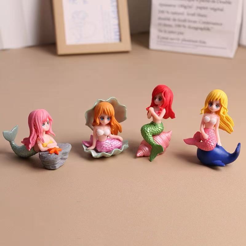 ตกแต่งรถ 4 ชิ้น/1 ชุด Car รถยนต์ ตุ๊กตา เครื่อง ประดับรถยนต์ เดสก์ท็อป น่ารัก เครื่องประดับขนาด เล็ก ส่งจากไทย