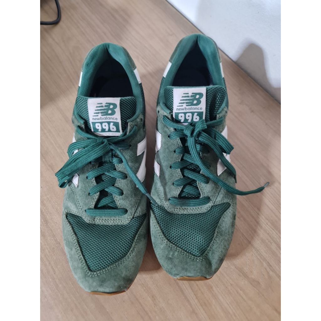 new balance cm996cpf รองเท้ามือ2  ไซส์44 ตำหนิด้านใน