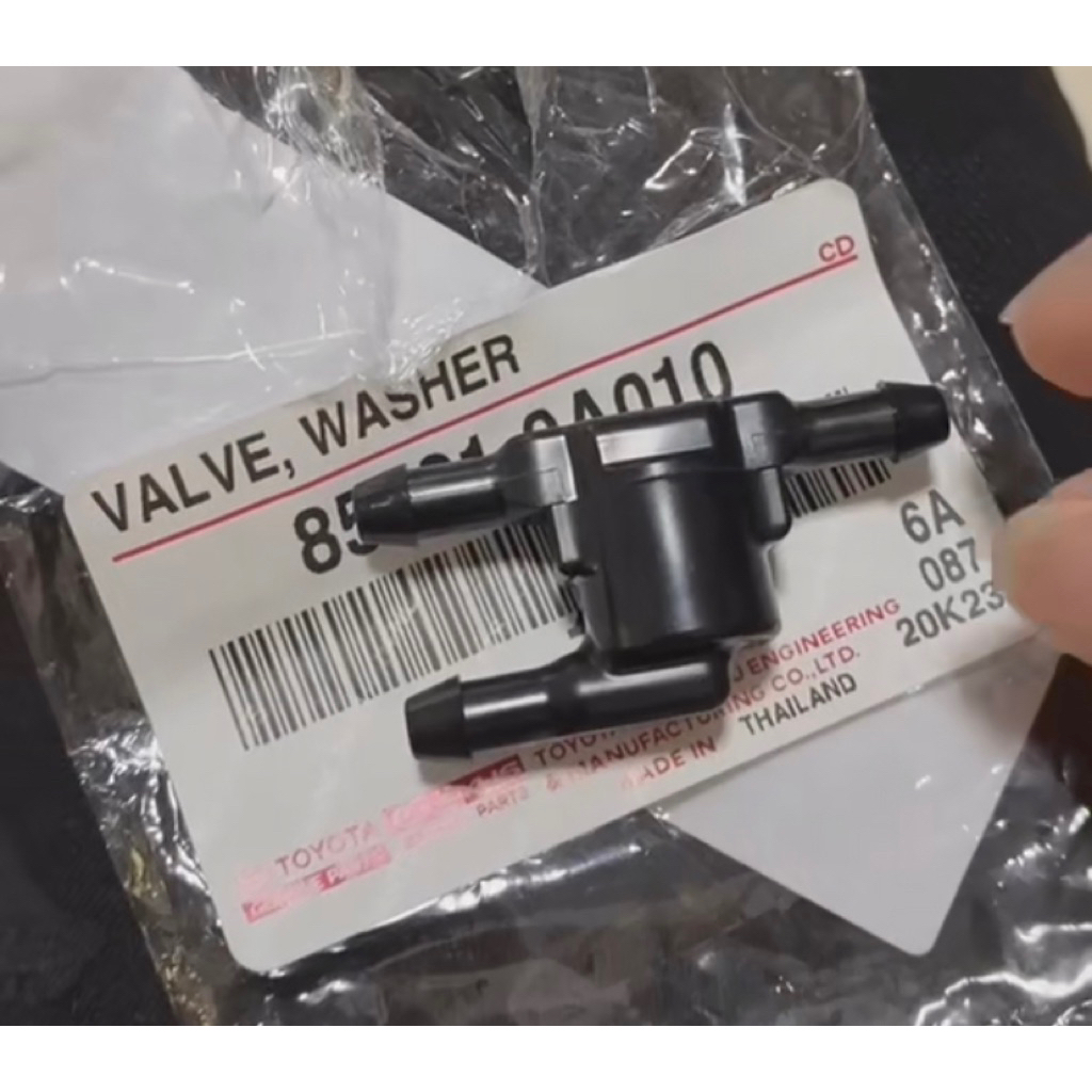 สามทางฉีดน้ำล้างกระจก Toyota Vios,Yaris,Camry,Altis,Prius 85321-0A010 แท้ศูนย์/งานเทียบ spry
