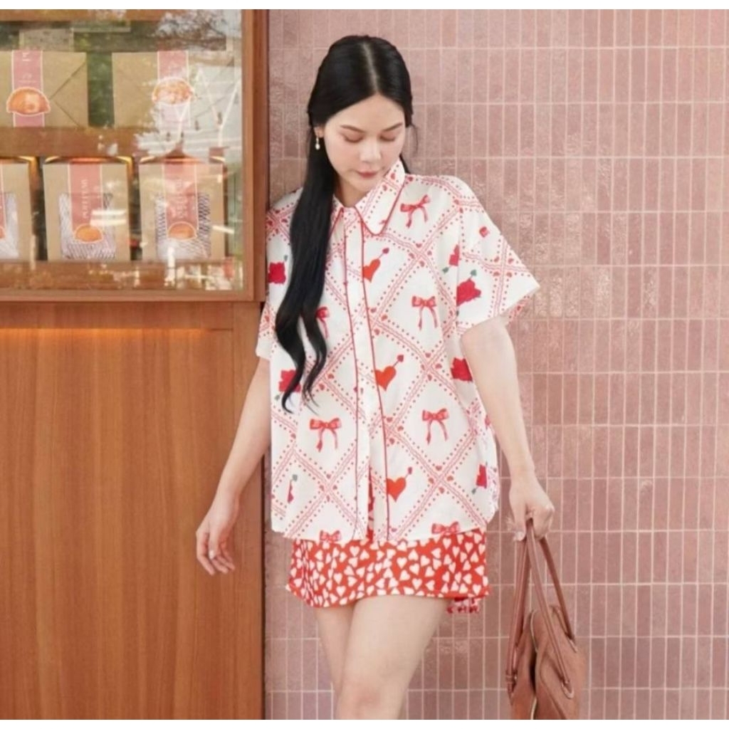 Lucky you Top ของ Jula_store