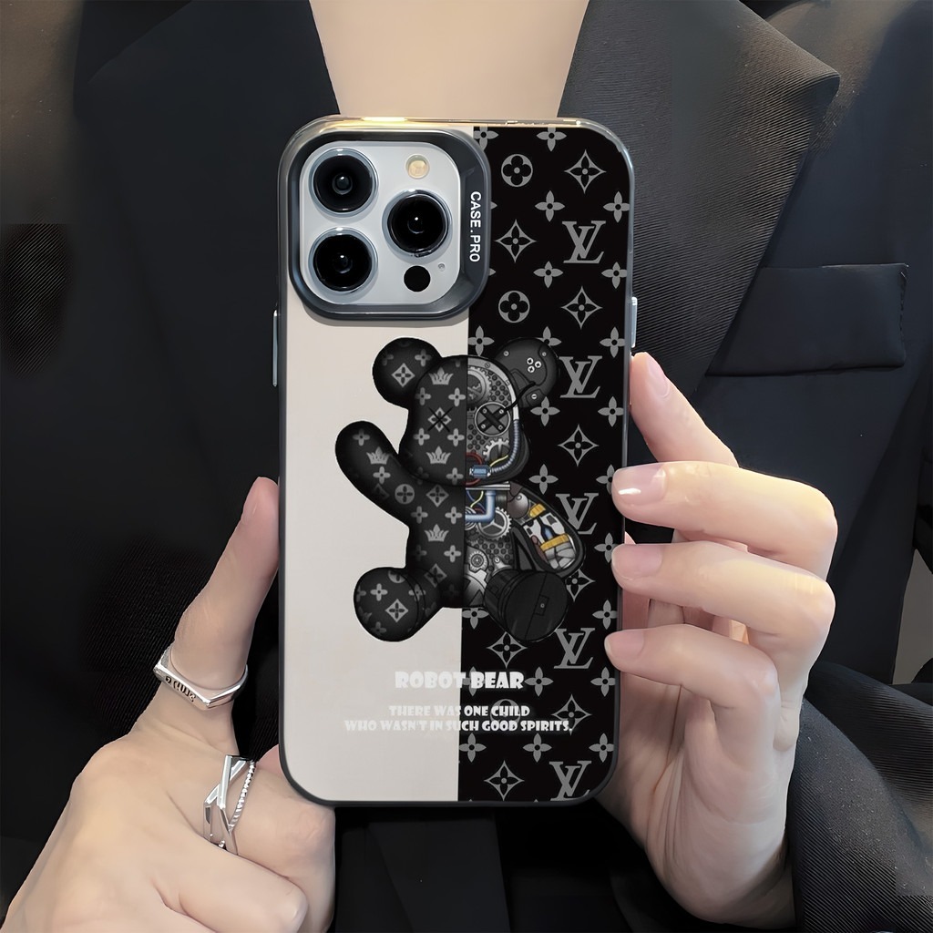 Bearbrick แบรนด์หรู เคสสําหรับiphone 16 15 Pro Max 14 XR 13 11 12 Pro Max 8 7 6 6S Plus X Xs Max Se 2020 13 12 11 แฟชั่น ราคา ถูกที่สุด ดีลบีเคเค แกลเลอรีภาพที่ 7