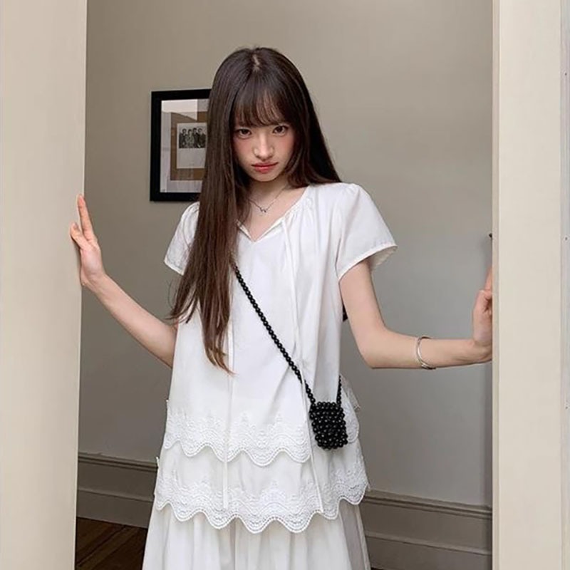 【จัดส่งภายใน 24 ชั่วโมงจากประเทศไทย】เสื้อยืดแขนสั้นลูกไม้หวานสไตล์ฝรั่งเศสสำหรับผู้หญิง