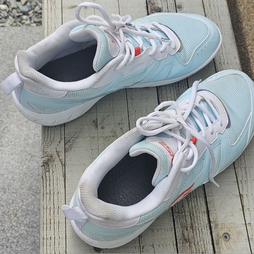 รองเท้าแบดมินตัน มือสอง vs169B สีฟ้า ไซส์ 45