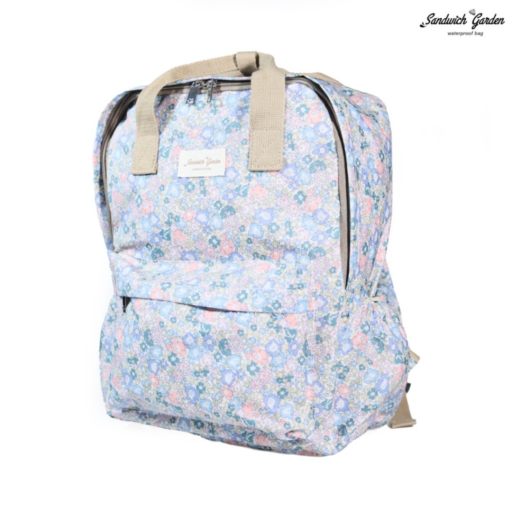กระเป๋าเป้สะพายหลัง  วัสดุผ้าเคลือบกันน้ำแบบเนื้อด้าน แบรนด์ Sandwich Garden