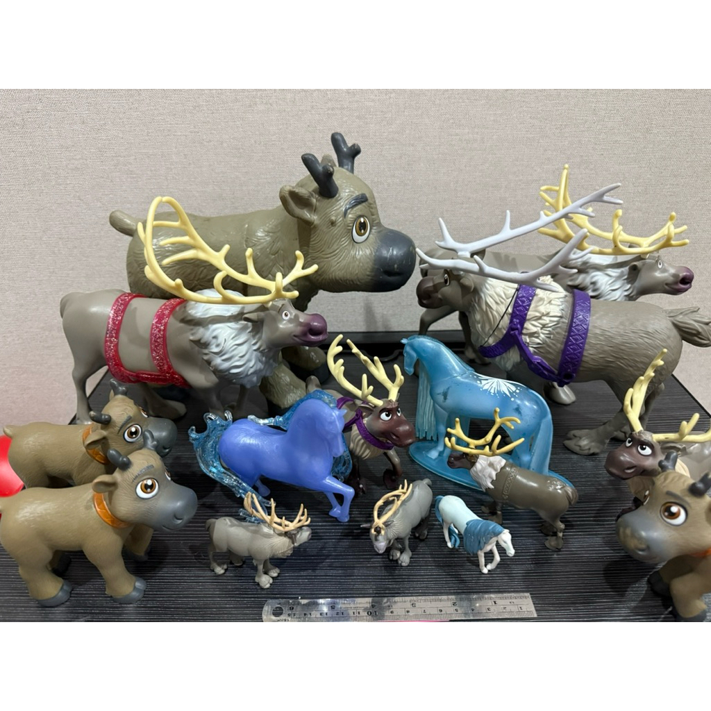 โมเดล Disney frozen Elsa sven spirit horse ม้า เอลซ่า สเวน