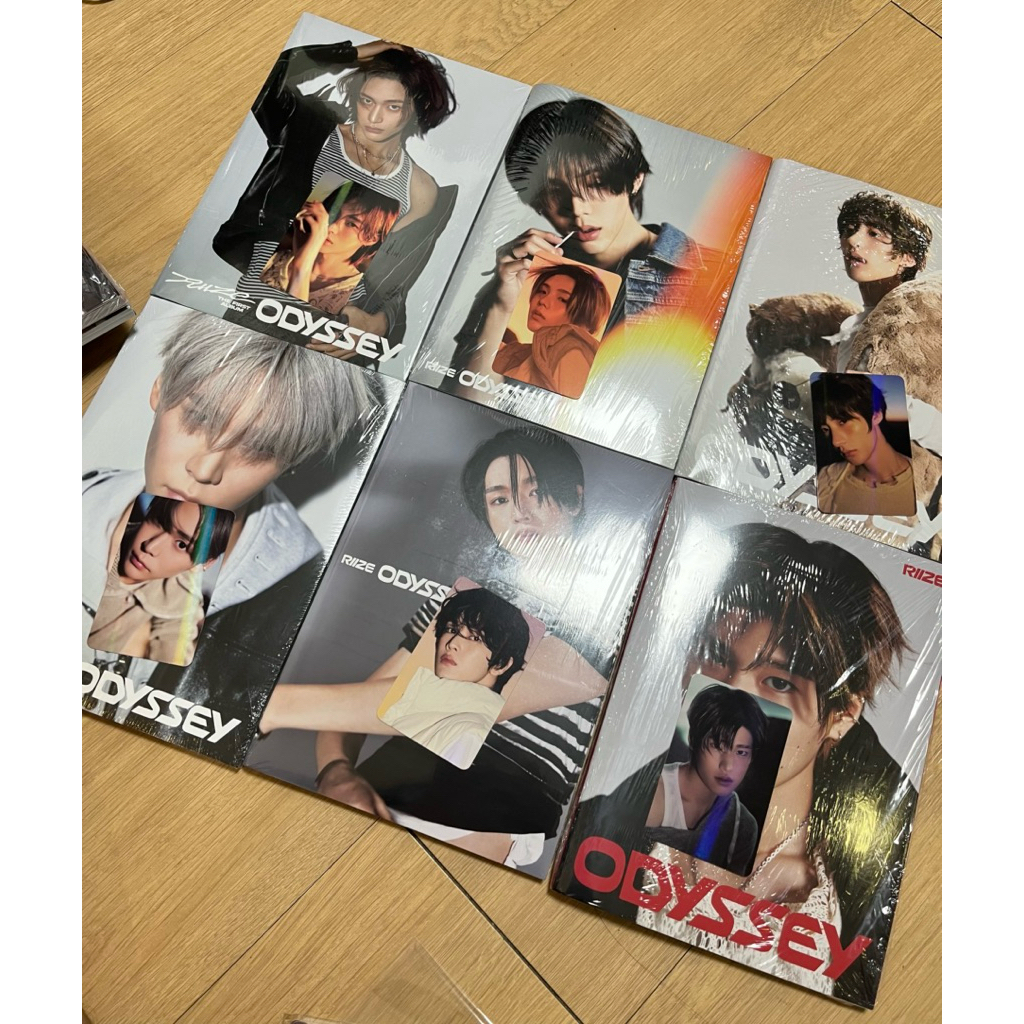 [พร้อมส่ง / Hottrack] 🧡 Photobook Ver. - RIIZE ODYSSEY