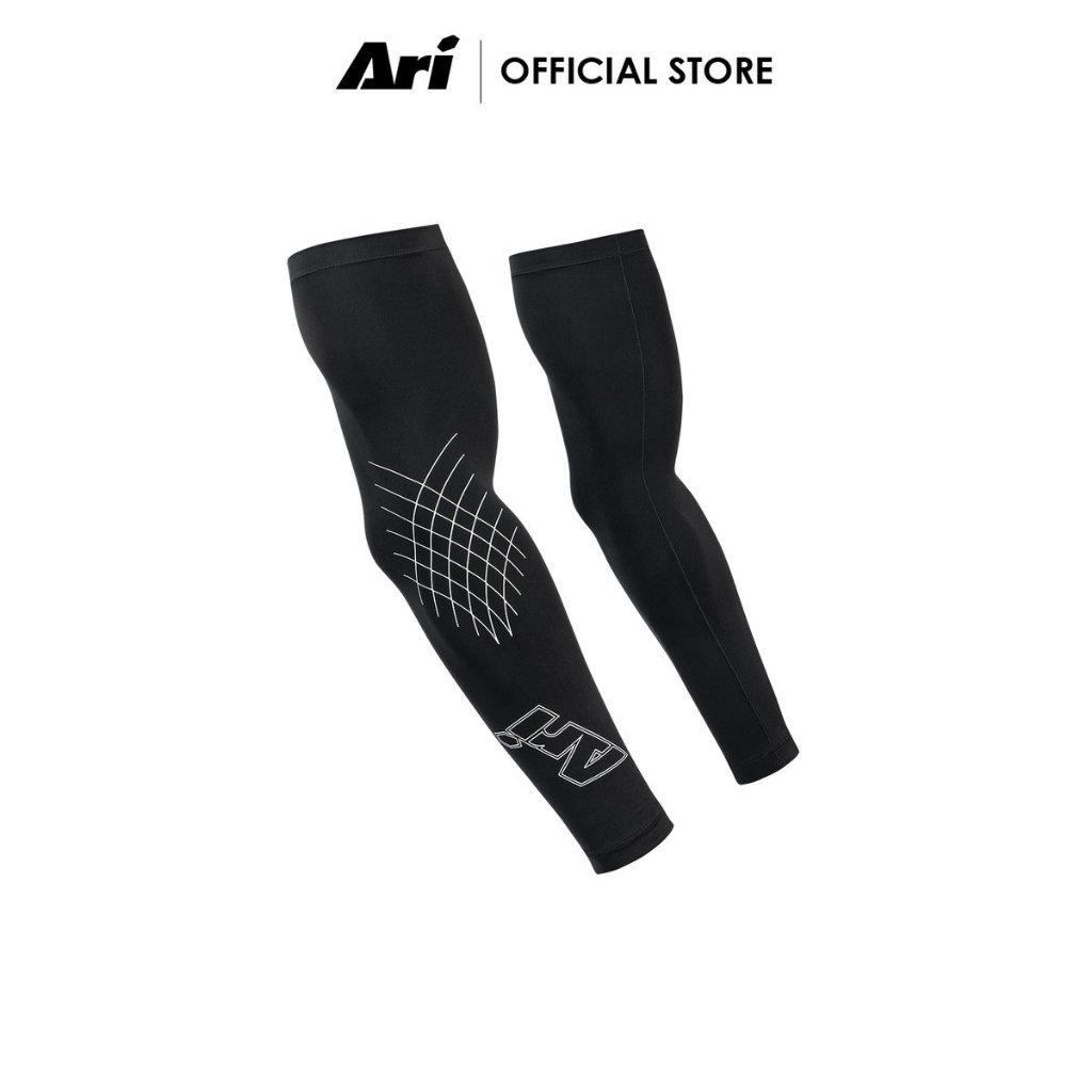 ARI COMPRESSION ARM SLEEVES - BLACK (AHW1425-01) ปลอกแขนบีบอัด ARI สีดำ