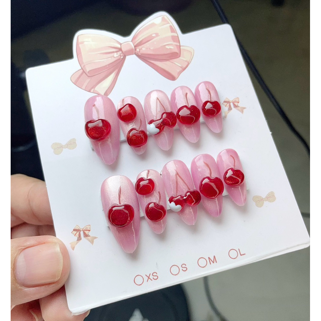 เล็บปลอมสีลูแก้วชมพู ปั้นนูนลูกแก้วเชอร์รี่สวยๆ