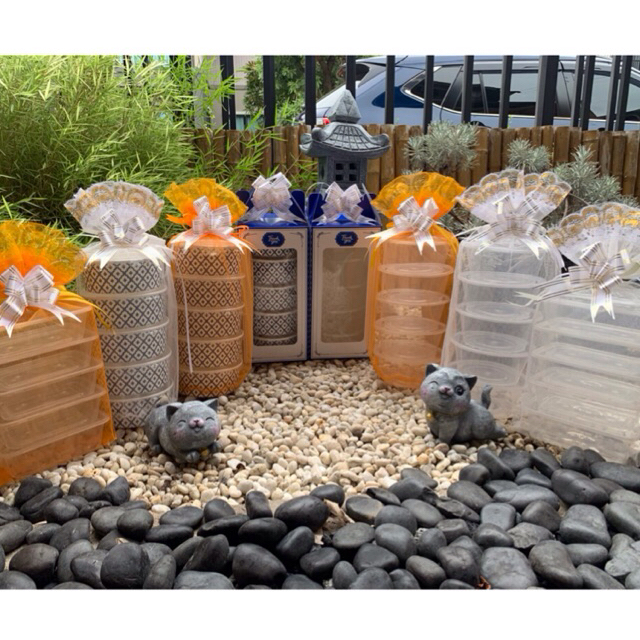 (10 ชุด ฟรี!!ช้อน-ส้อมและโบว์ทุกชุด) ชุดสังฆทานปิ่นโต ถุงสังฆทานพร้อมกล่องใส่อาหาร 5 ชั้นถวายพระ