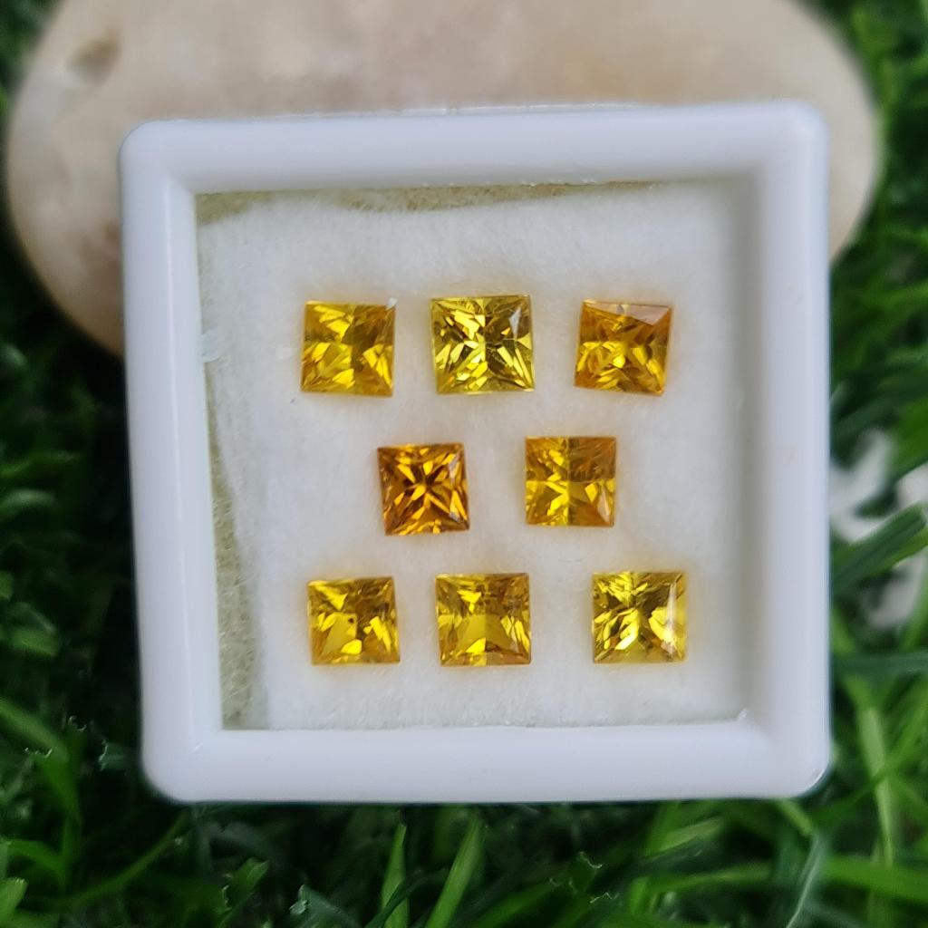 พลอย บุษราคัม yellow sapphire 3.18 กะรัต (Cts.) 8 เม็ด (Pcs.) พลอยแท้ อัญมณีมงคลประจําวันเกิด เครื่อ