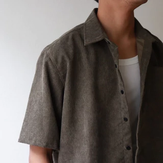 IBB CORDUROY BOXY SHIRTS เสื้อเชิ้ตแขนสั้นผ้าลูกฟูกทรงบ็อคซี่