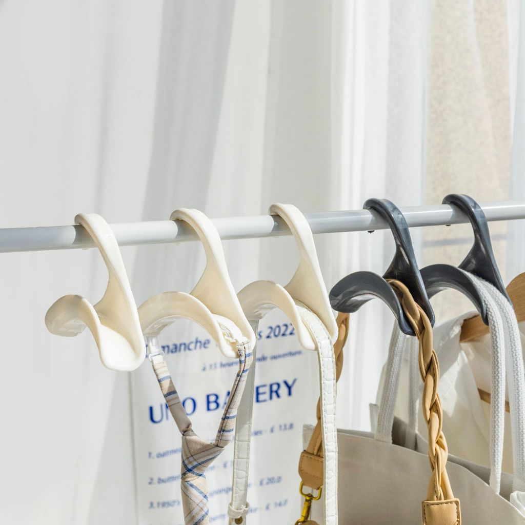 ตะขอแขวนกระเป๋า ที่แขวนกระเป๋า แขวนเข็มขัด แขวนเนคไท ที่แขวนของอเนกประสงค์ หมุนได้ 360 องศา สําหรับจัดระเบียบตู้เสื้อผ้า - รูปที่ 4