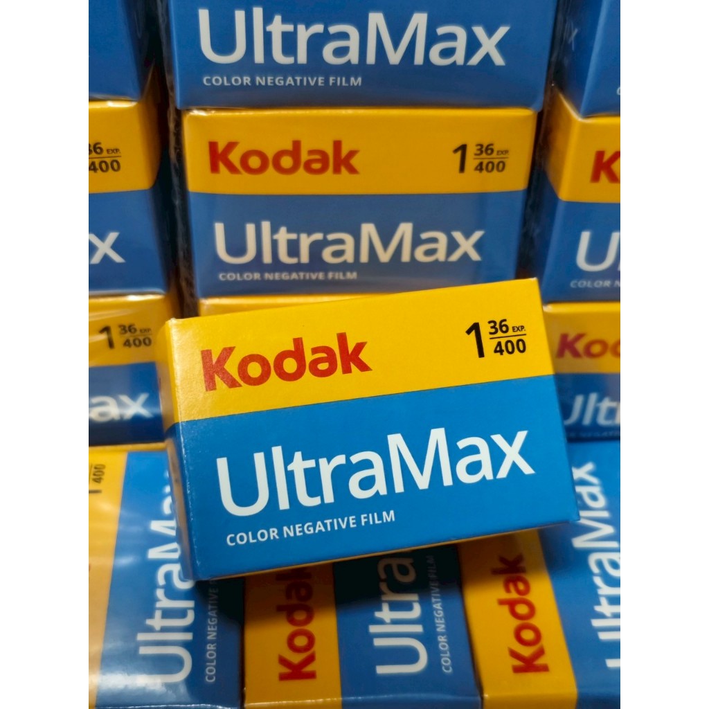 Film Kodak Ultramax ISO Exp. 10/2026