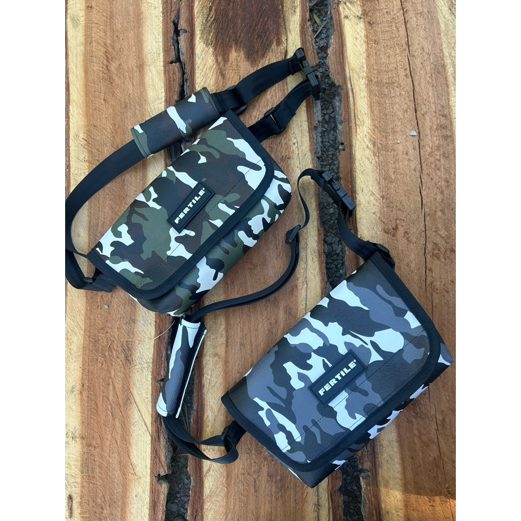 กระเป๋าpvc ลายพราง ลายเสือ คาดอก/สะพาย (สินค้ามาใหม่)