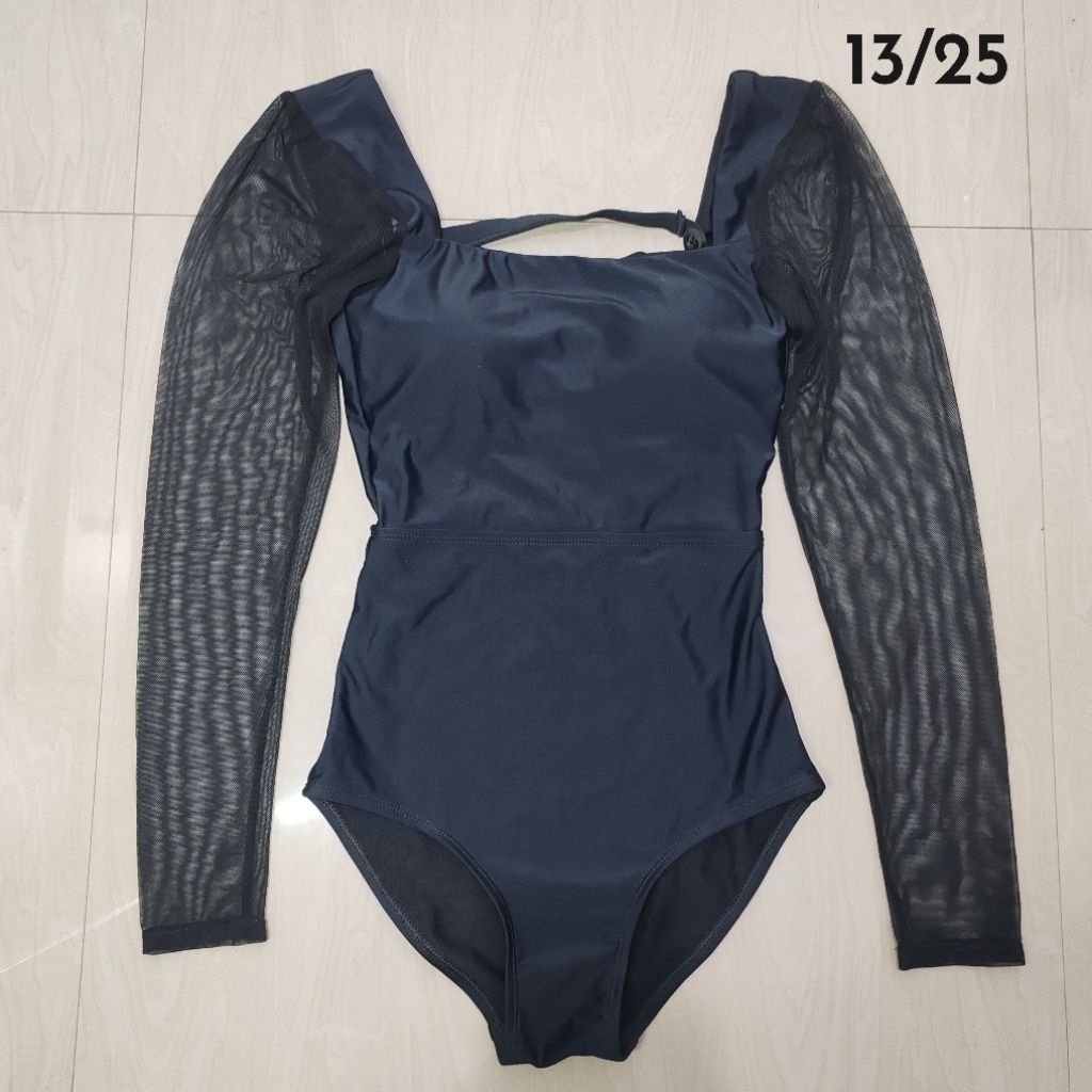 เสื้อ​Z2 One piece Black S