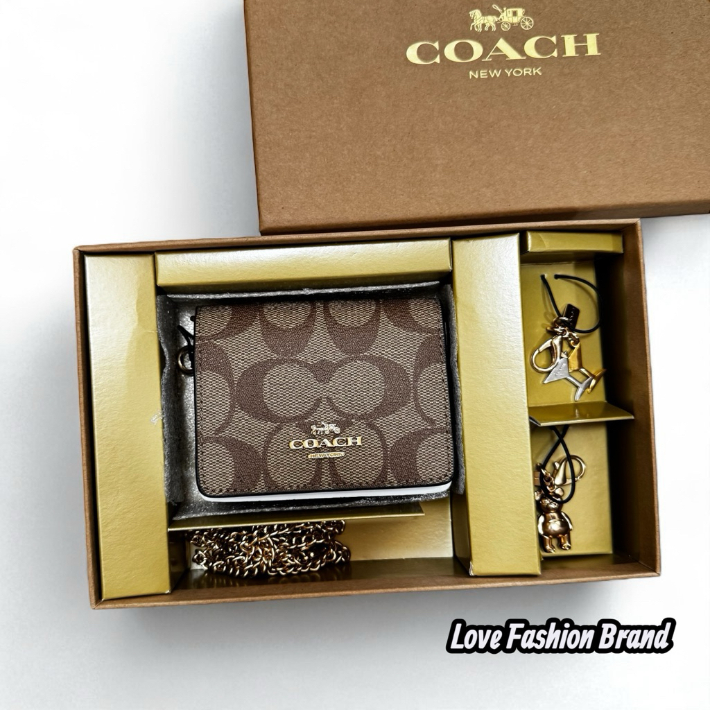 👑ผ่อน0%👑C7355  กระเป๋าสตางค์ใส่เหรียญใส่การ์ด Boxed Mini Wallet On A Chain cf468
