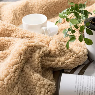 ผ้าห่มขนแกะ ULTIMATE Sherpa Throw ขนาด 7 ฟุต (200×230 ซม.) หนานุ่ม อุ่นมาก ซักเครื่องได้