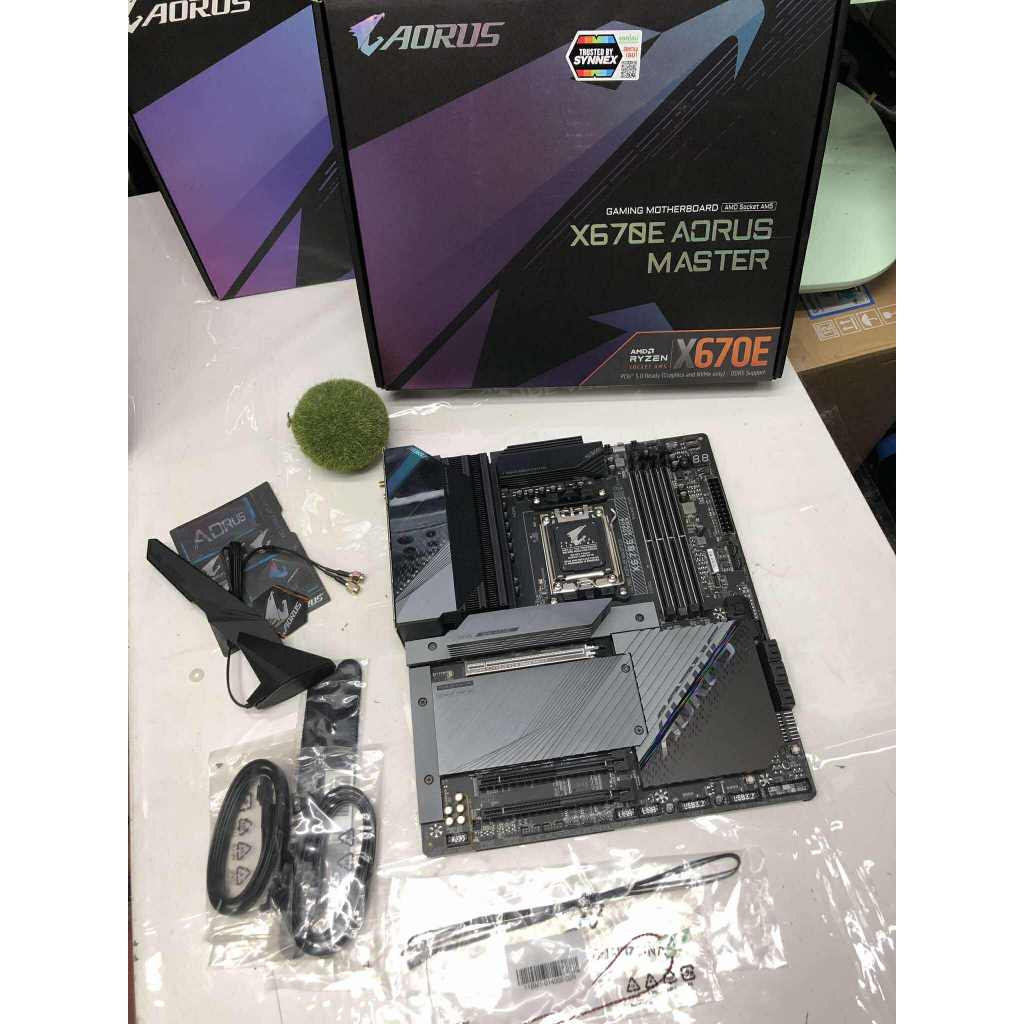 MAINBOARD (เมนบอร์ด) GIGABYTE X670E AORUS MASTER (AM5) (E-ATX) ครบกล่อง ประกันยาว