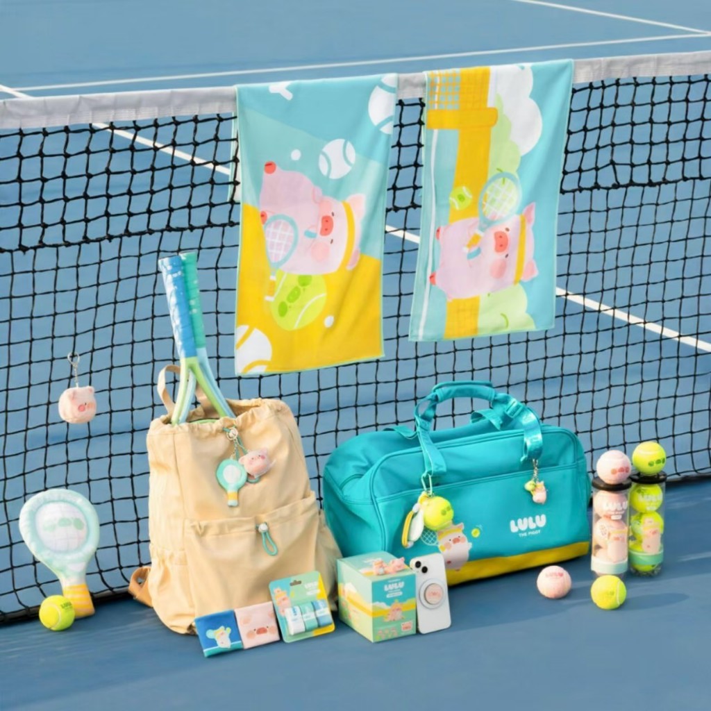 ส่งด่วน🌈 หมูลูลู่ LuLu The Piggy Tennis Collection อุปกรณ์เทนนิส กระเป๋า ผ้าเช็ด ลูกเทนนิส อุปกรณ์กีฬา 46190