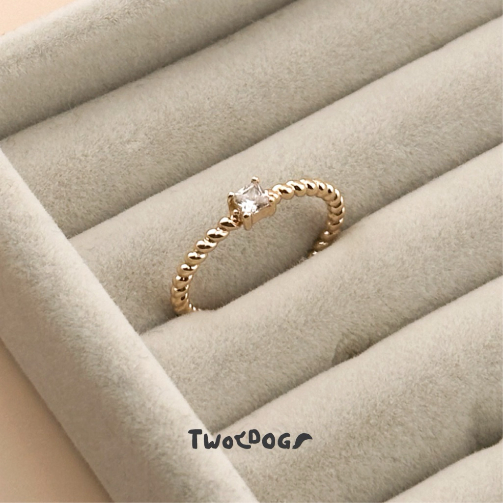 TwoDogs - Rectangular Sole Ring แหวน แหวนสีทอง 18KGold เพชร CZ  กันเหงื่อ กันน้ำ