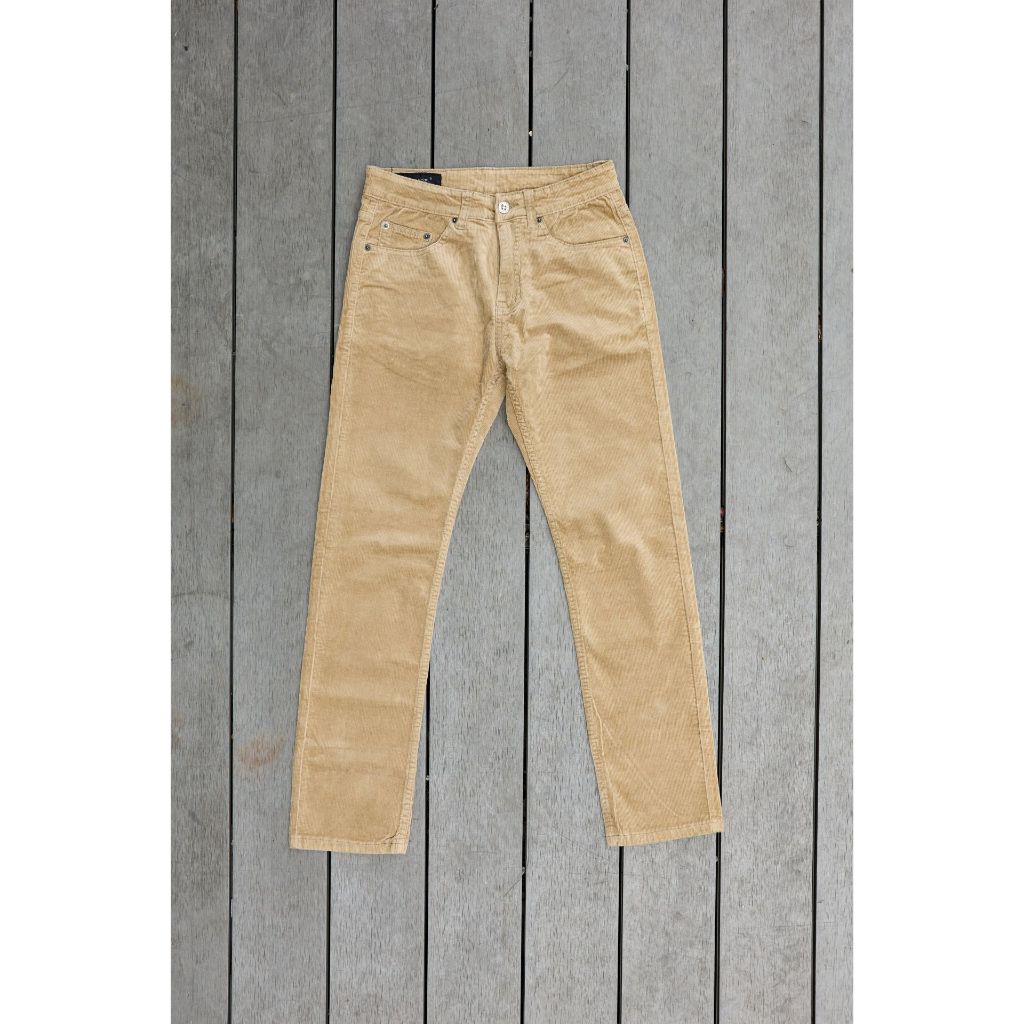 Jack Russel - Men Corduloy Pants กางเกงลูกฟูกผู้ชาย ทรงกระบอกเล็ก - Klassik J-427/17/1 Corduloy Slim Fit Khaki
