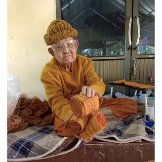 ชุด (ผ้ายันต์ กันภัยพิบัติ+ ตะกรุดข้อมือ กันผี กันเขี้ยว) (จารมือ)🔹หลวงปู่สิงห์โต จิตตธัมโม